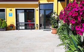 Pensión O Escondidino